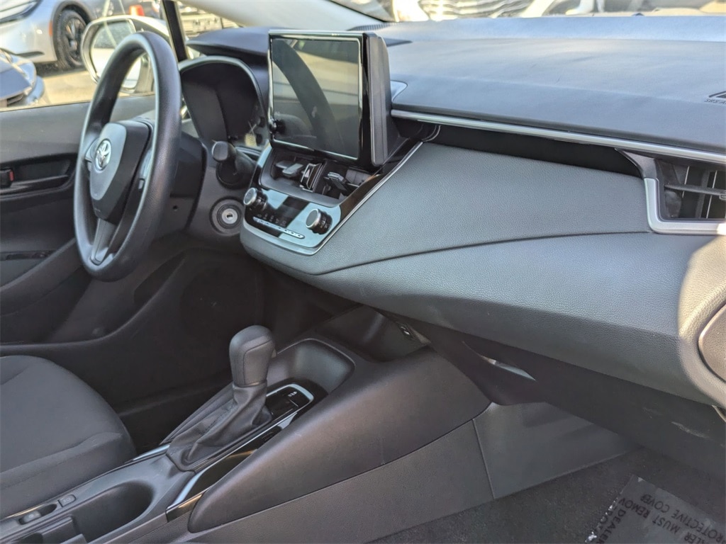 Thumbnail: 2025 Toyota Corolla - 32