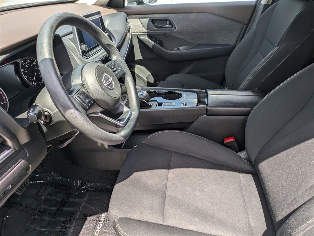 2023 Nissan Rogue S 20
