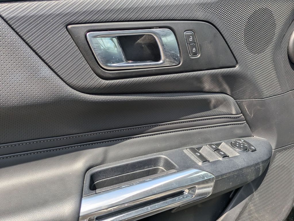 Thumbnail: 2025 Ford Mustang - 13