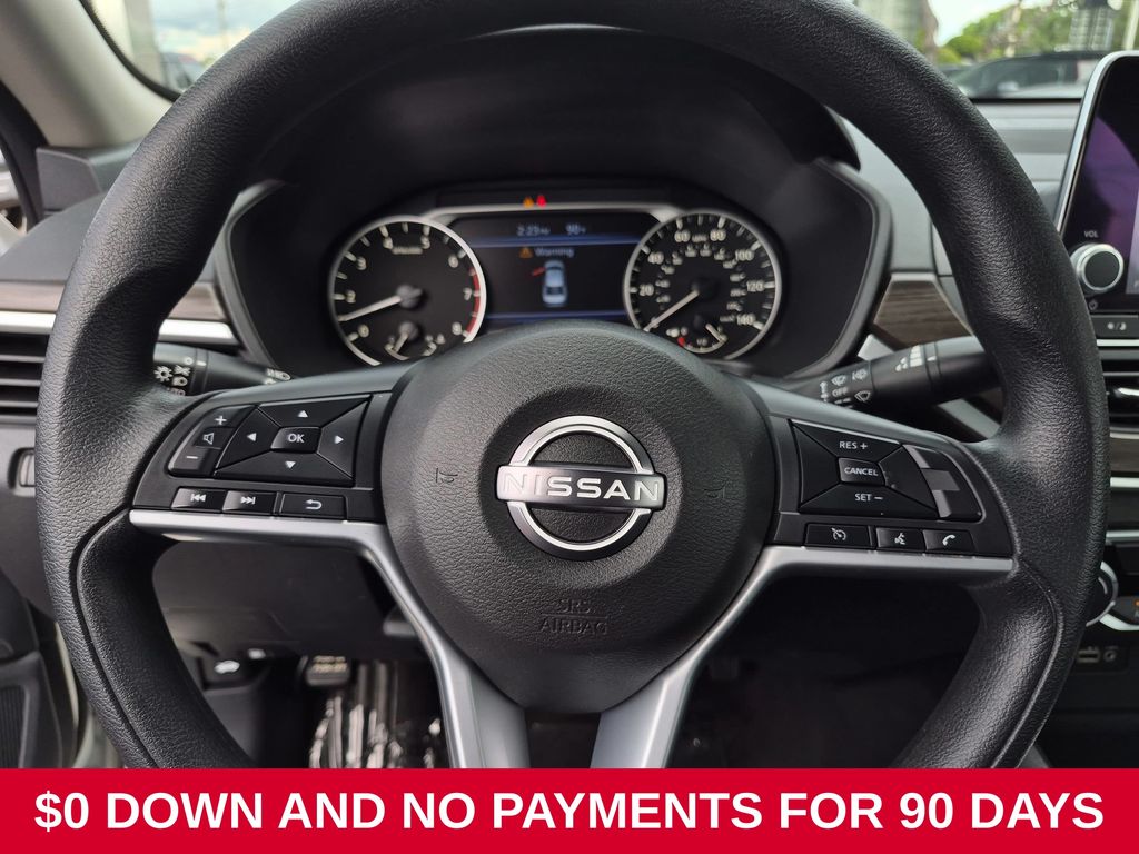 Thumbnail: 2025 Nissan Altima - 21