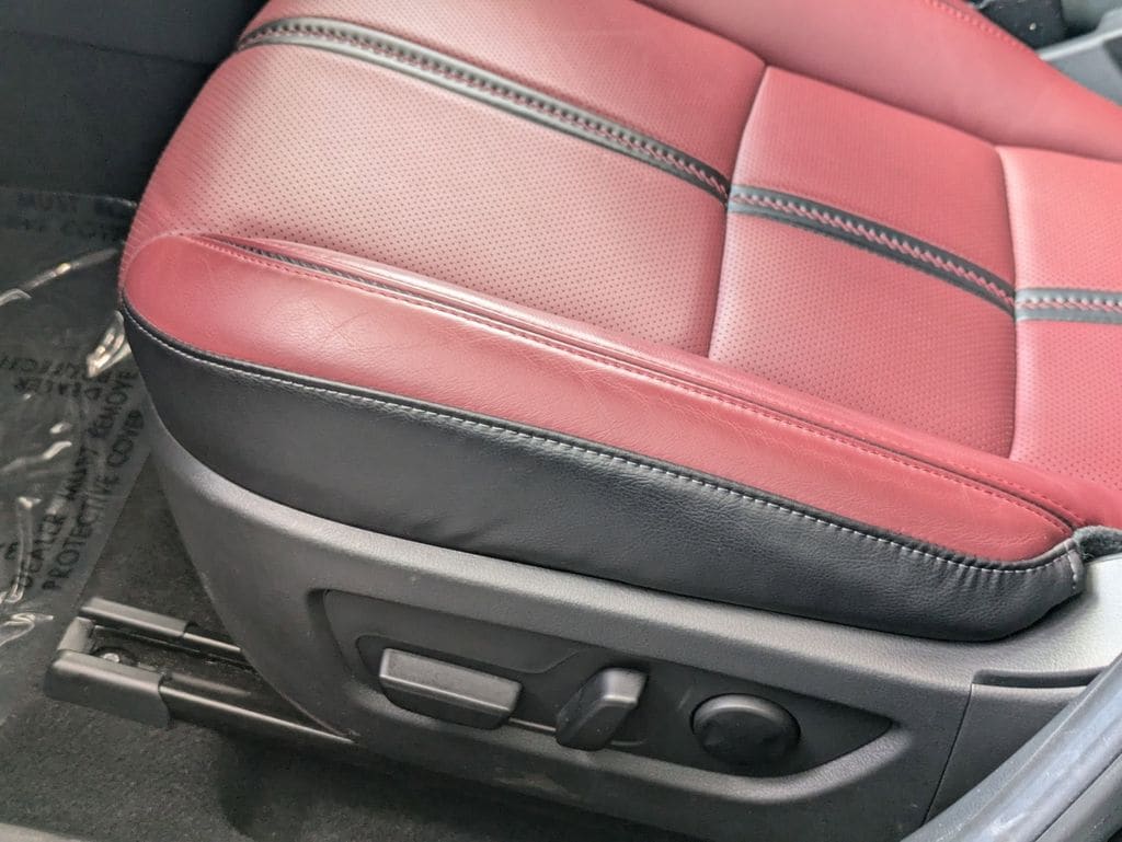 Thumbnail: 2025 Mazda CX-50 - 15