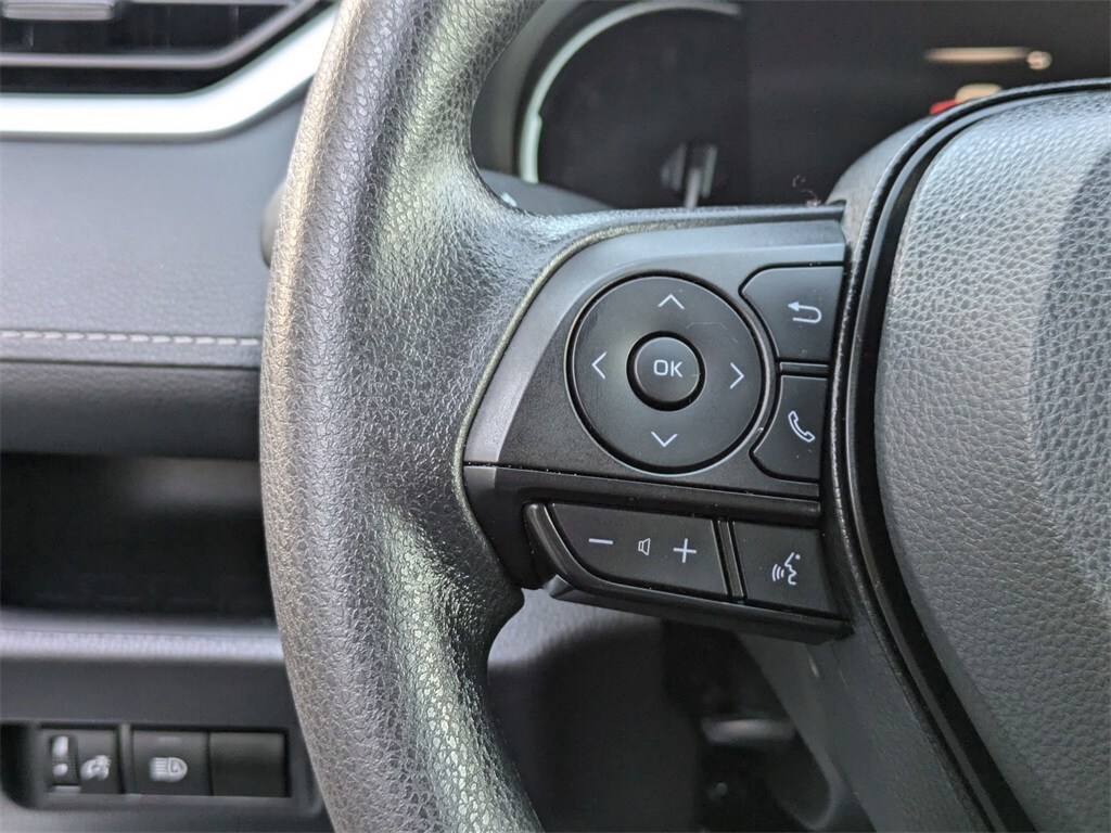 Thumbnail: 2025 Toyota RAV4 - 17