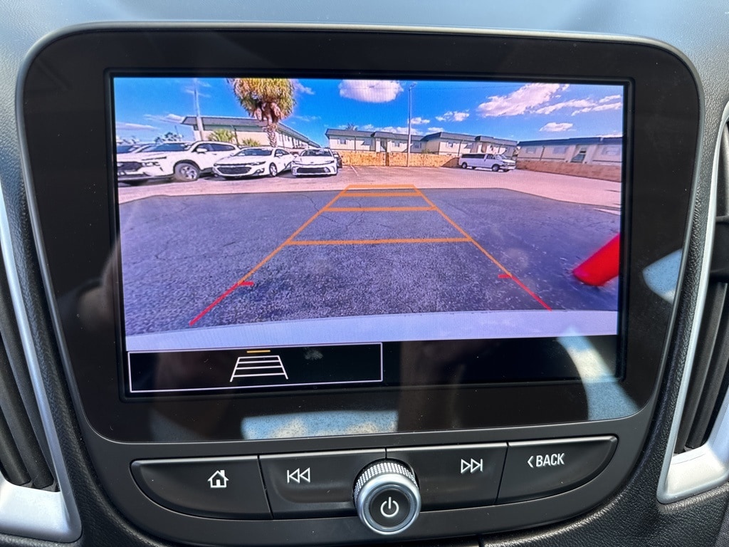Thumbnail: 2024 Chevrolet Malibu - 20