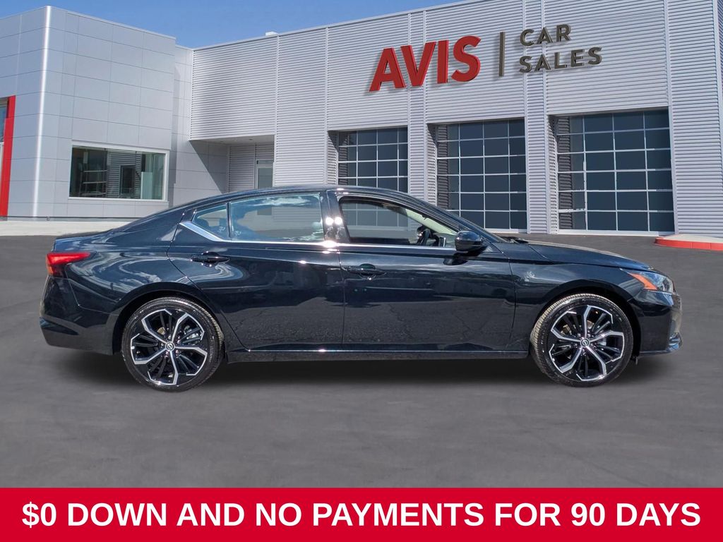 Thumbnail: 2025 Nissan Altima - 5