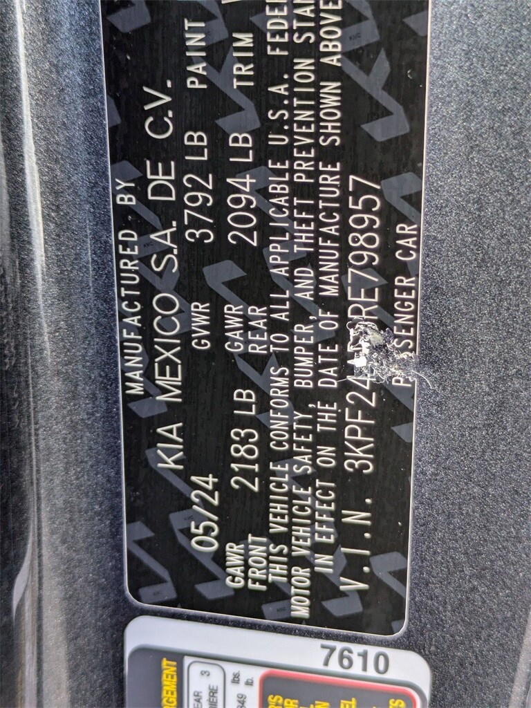 Thumbnail: 2024 Kia Forte - 35