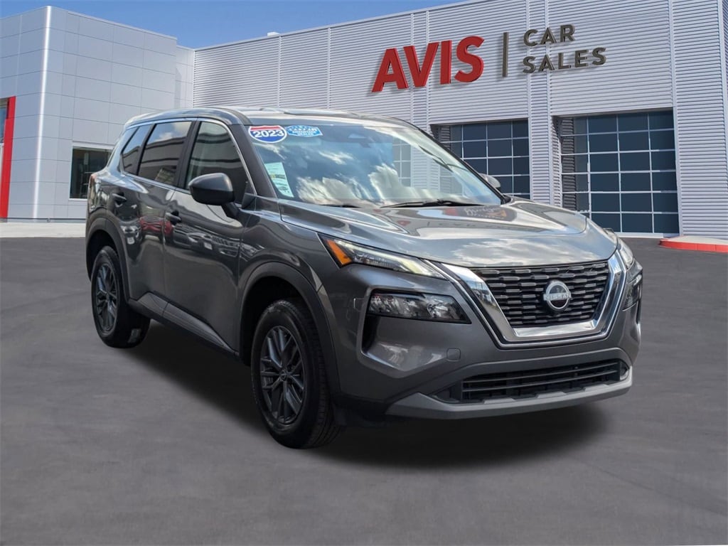 2023 Nissan Rogue S 3