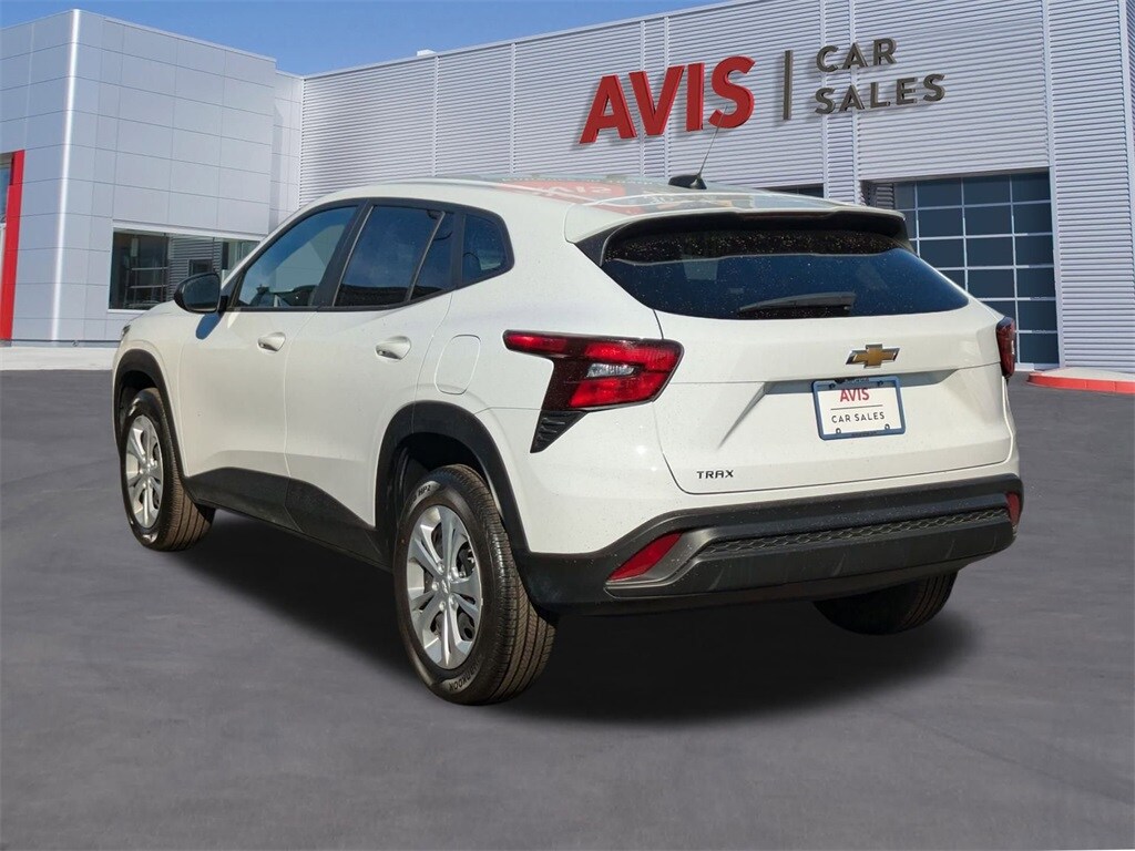 Thumbnail: 2025 Chevrolet Trax - 7
