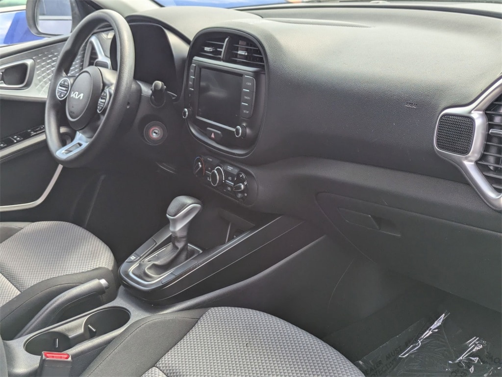 Thumbnail: 2023 Kia Soul - 31