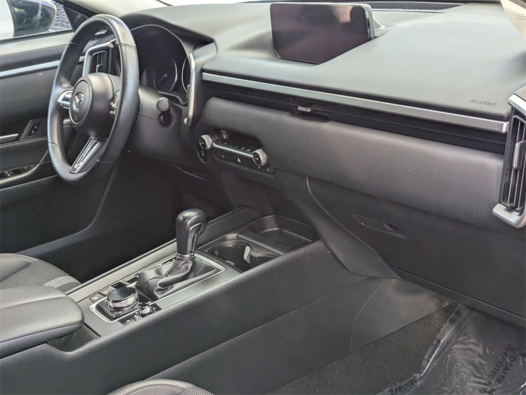 Thumbnail: 2025 Mazda CX-50 - 31