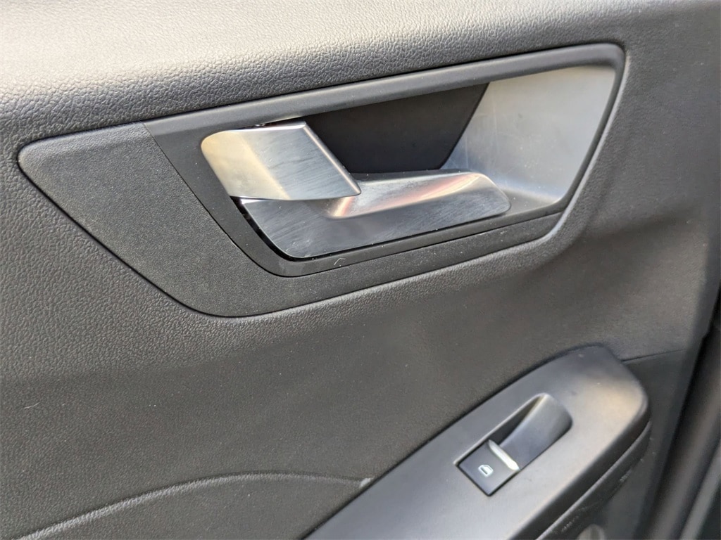 Thumbnail: 2025 Ford Escape - 26