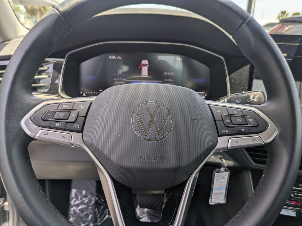 Thumbnail: 2025 Volkswagen Jetta - 21