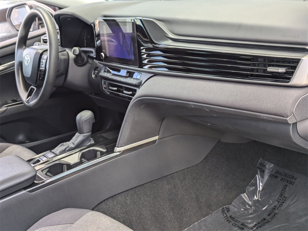 Thumbnail: 2025 Toyota Camry - 29