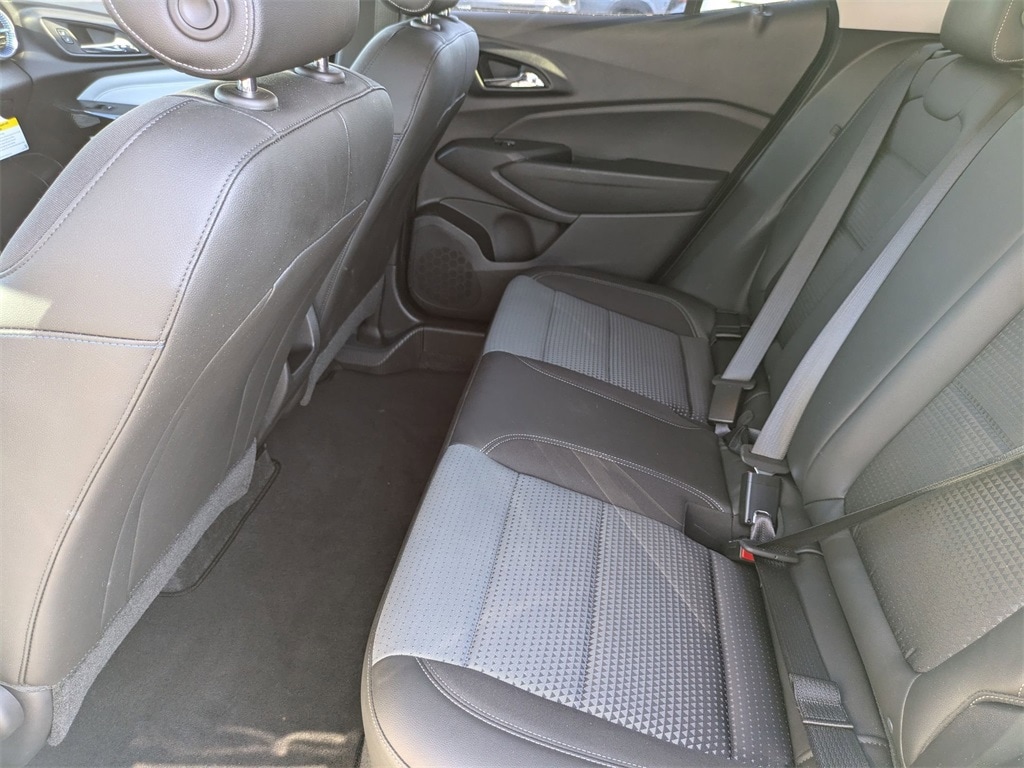 Thumbnail: 2025 Chevrolet Trax - 24