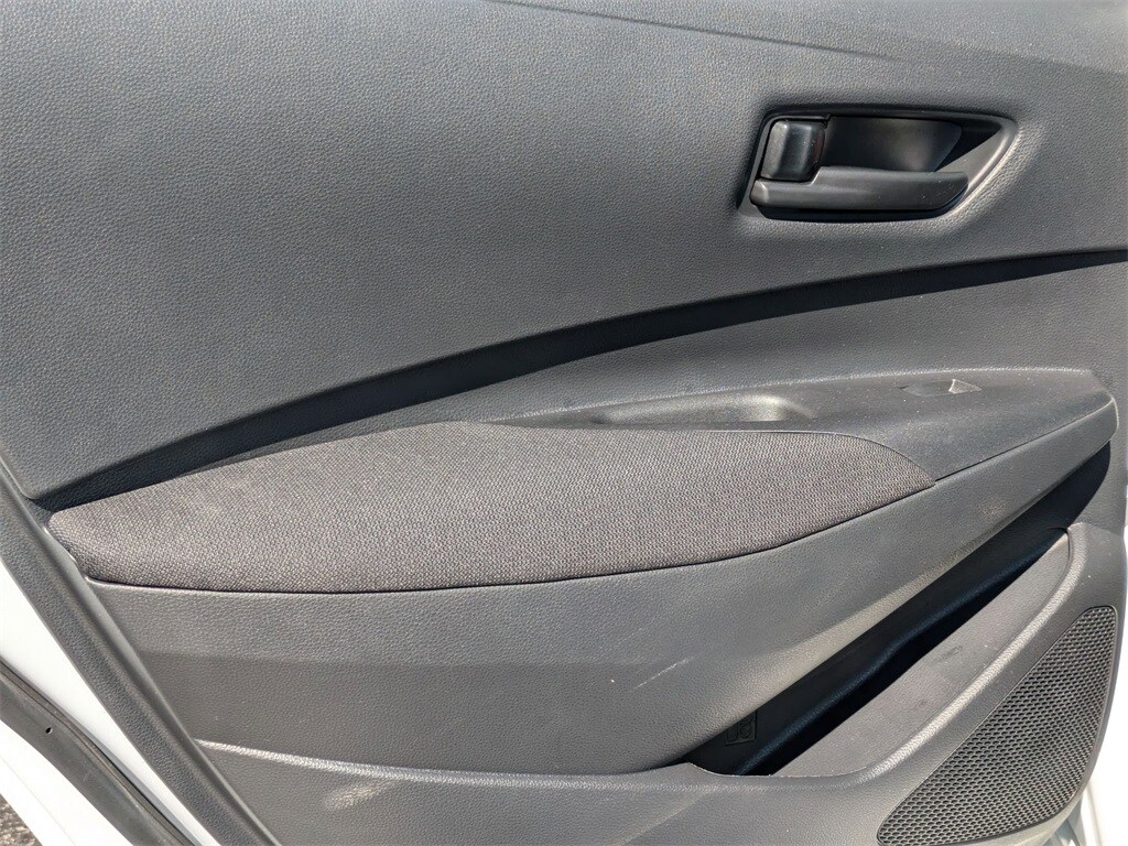 Thumbnail: 2025 Toyota Corolla - 25