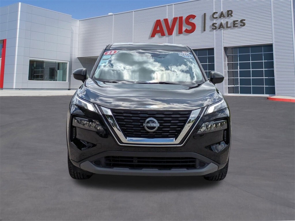 2023 Nissan Rogue S photo 2