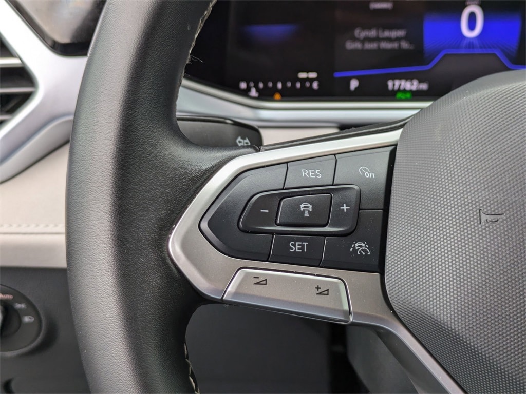 Thumbnail: 2025 Volkswagen Taos - 19