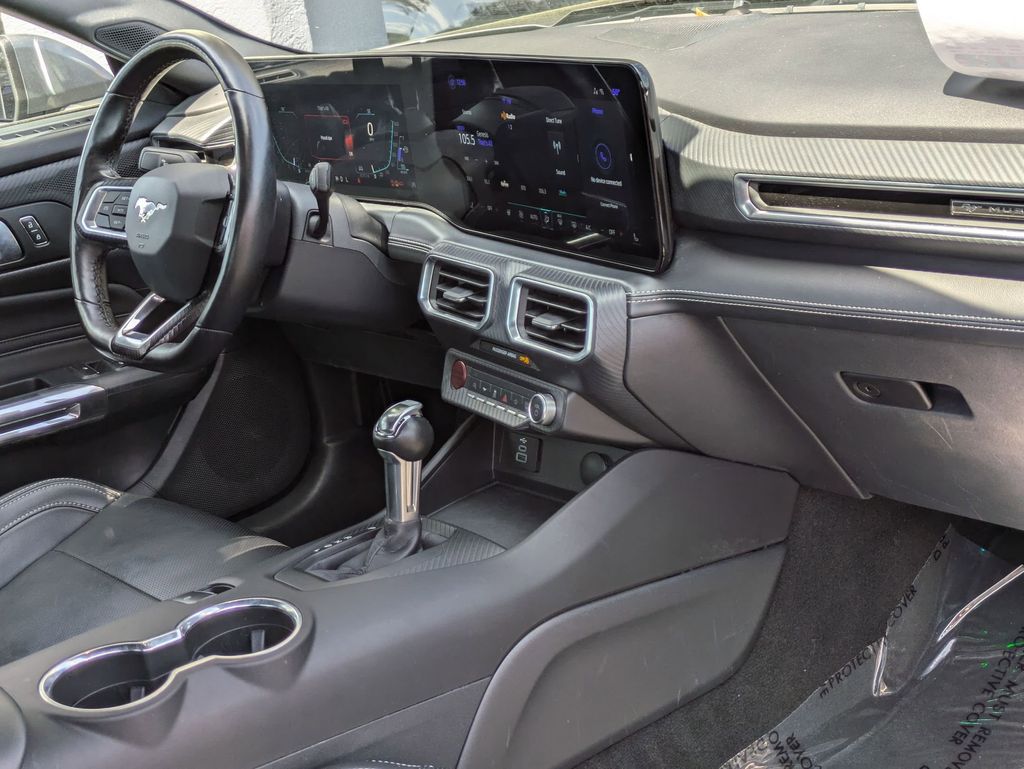 Thumbnail: 2025 Ford Mustang - 28