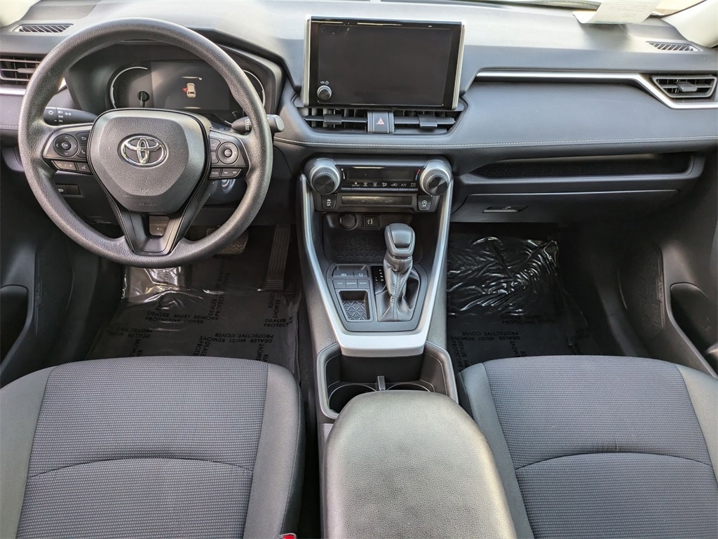 Thumbnail: 2024 Toyota RAV4 - 25