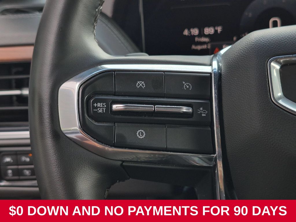 2025 GMC Yukon Denali - Photo 20