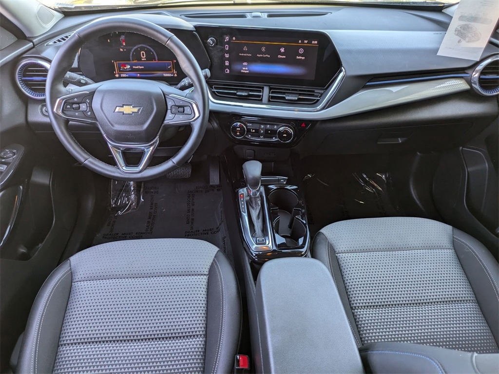 Thumbnail: 2025 Chevrolet Trax - 24