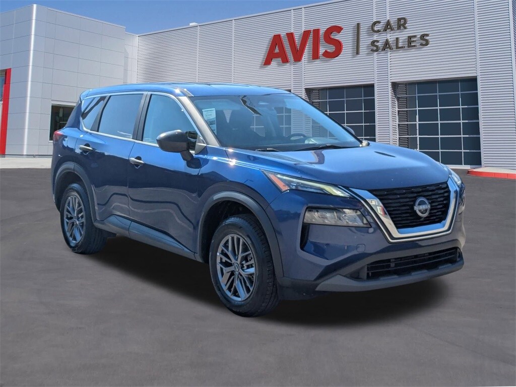 2023 Nissan Rogue S photo 3