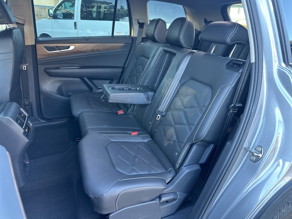 Thumbnail: 2025 Volkswagen Atlas - 13