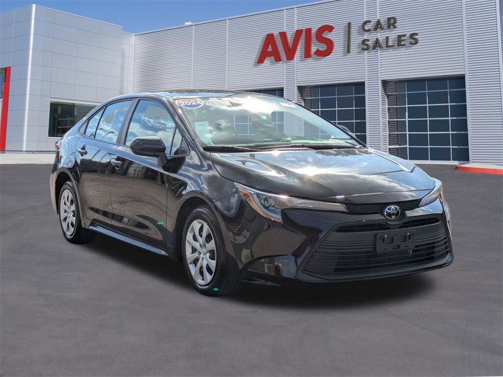 2024 Toyota Corolla LE photo 3