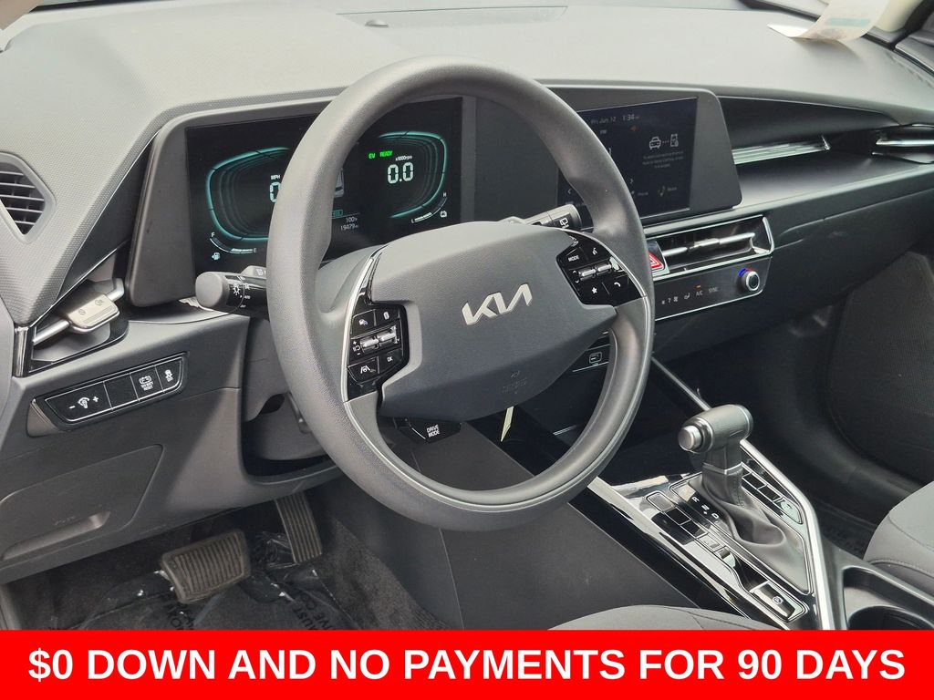 Thumbnail: 2025 Kia Niro - 14