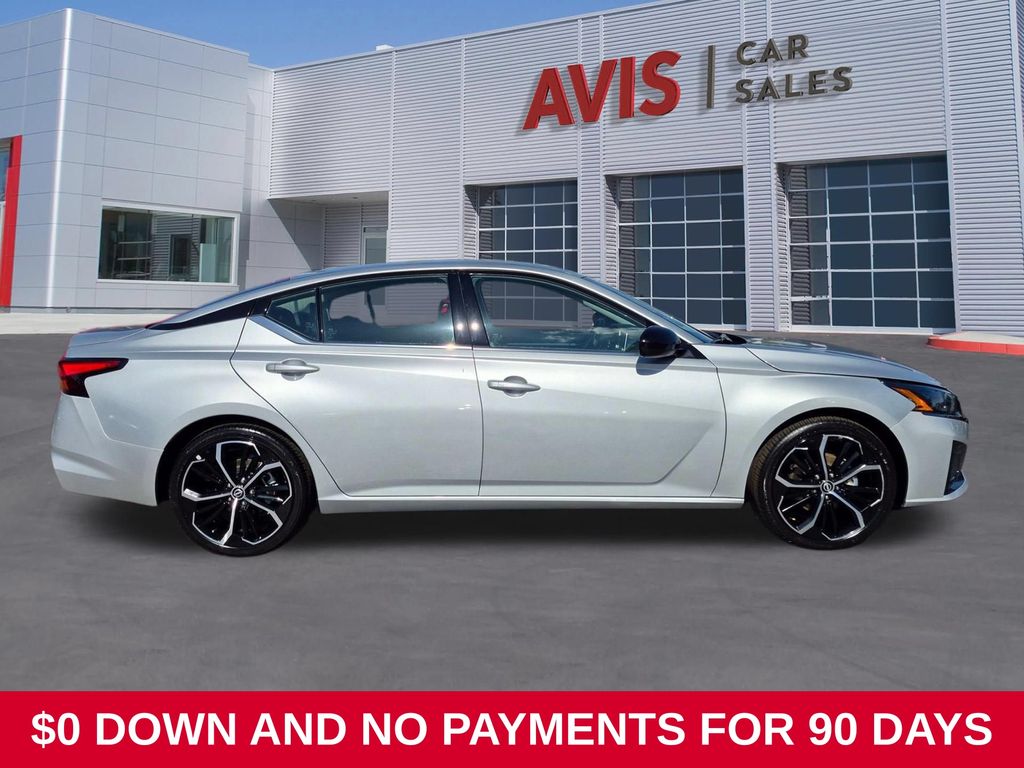 Thumbnail: 2025 Nissan Altima - 5