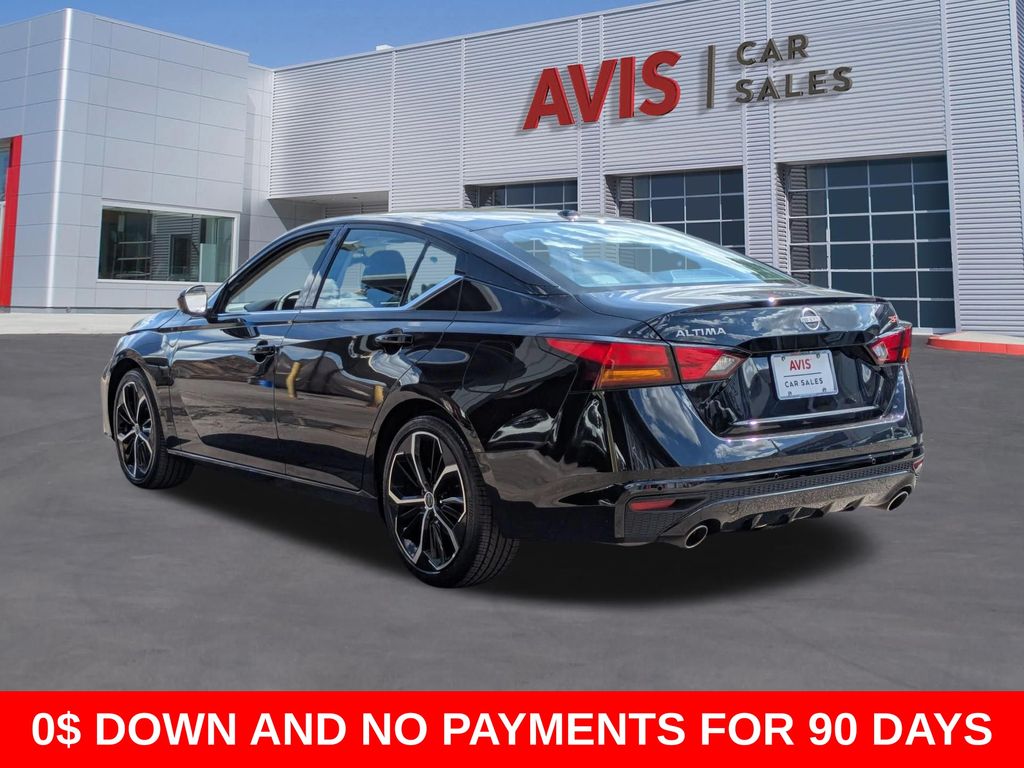 Thumbnail: 2025 Nissan Altima - 9