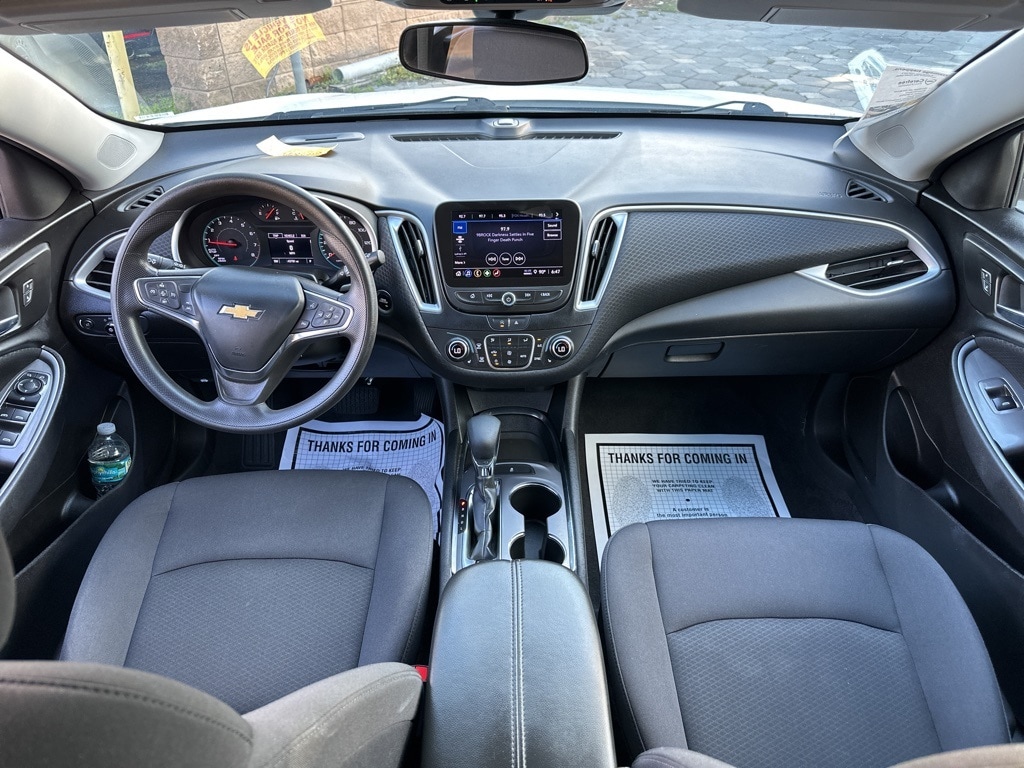 Thumbnail: 2023 Chevrolet Malibu - 14