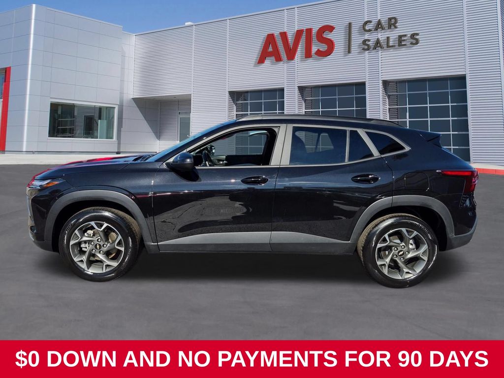 Thumbnail: 2025 Chevrolet Trax - 10