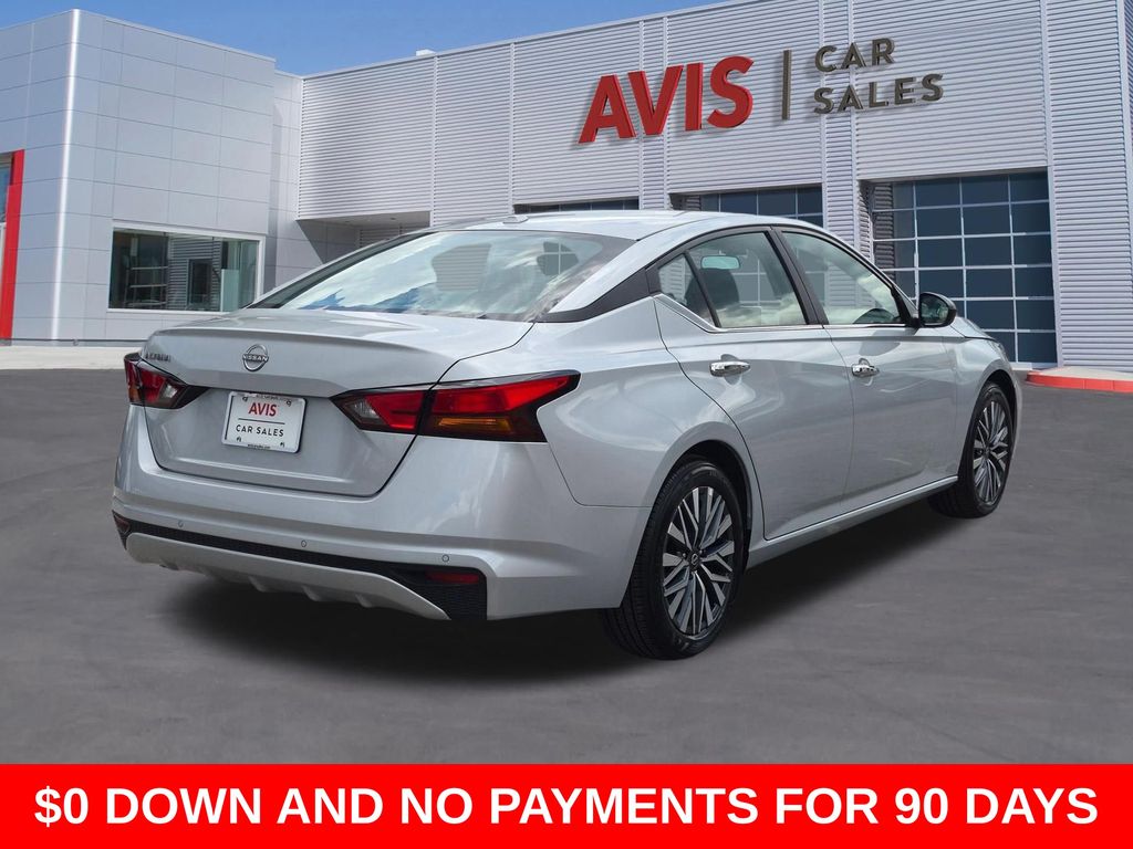 Thumbnail: 2025 Nissan Altima - 6