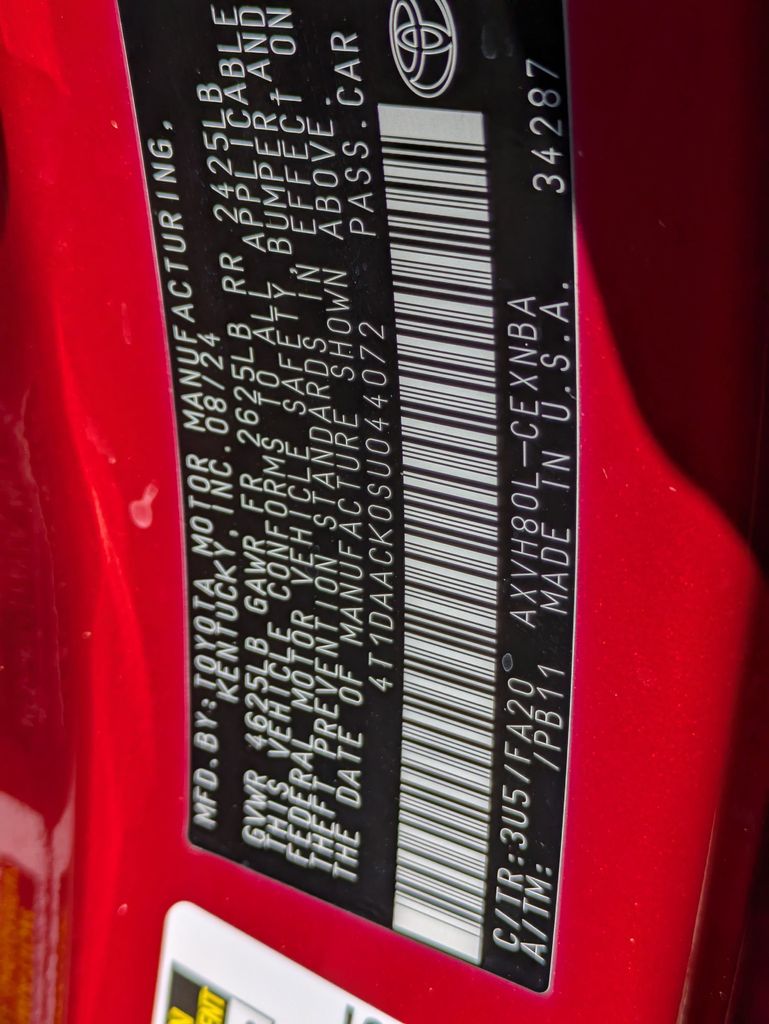 Thumbnail: 2025 Toyota Camry - 35