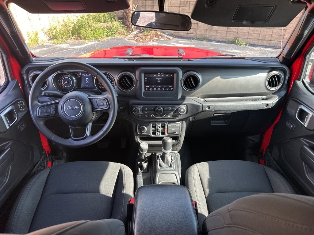 Thumbnail: 2023 Jeep Gladiator - 9