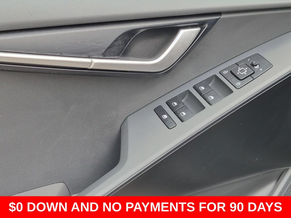 Thumbnail: 2025 Kia Niro - 13