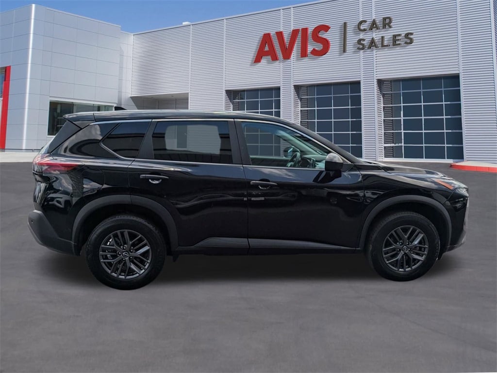 2023 Nissan Rogue S 5