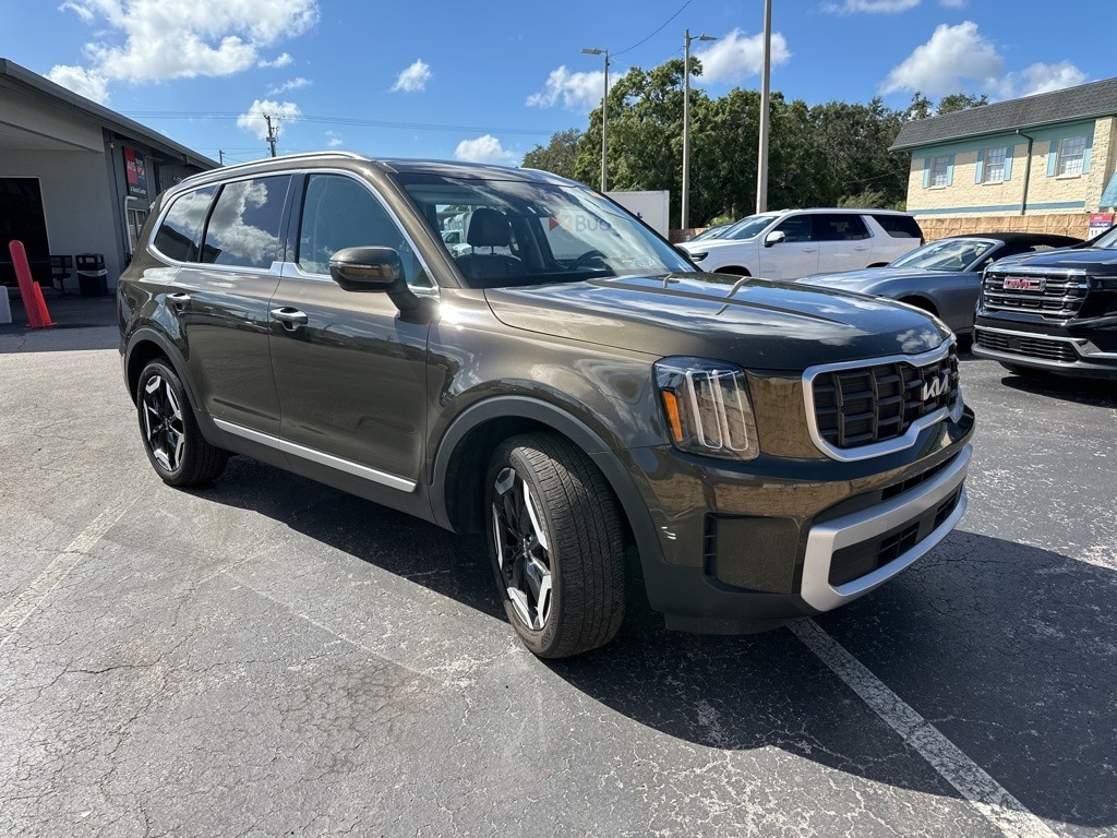Thumbnail: 2025 Kia Telluride - 3