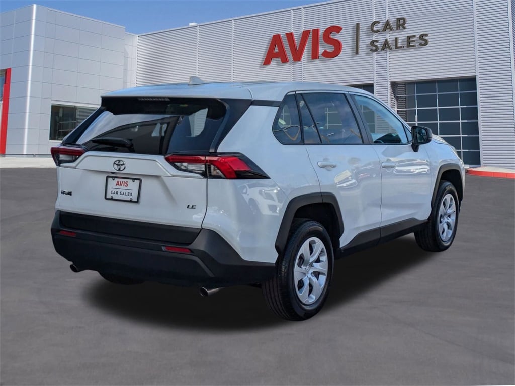 Thumbnail: 2024 Toyota RAV4 - 6