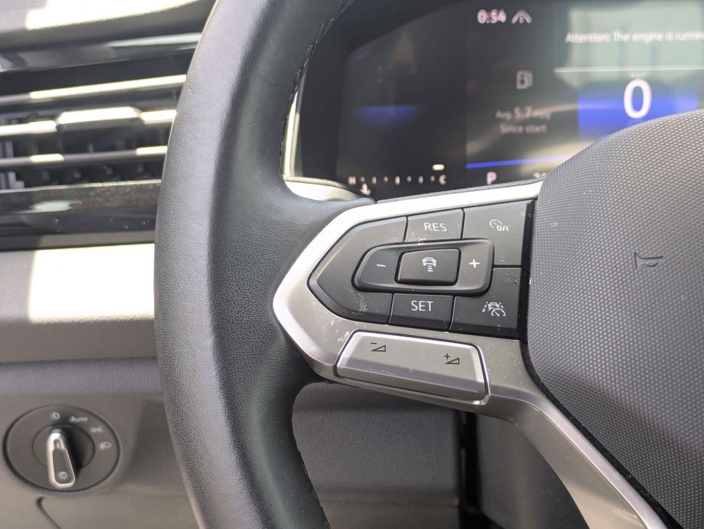 Thumbnail: 2025 Volkswagen Jetta - 19