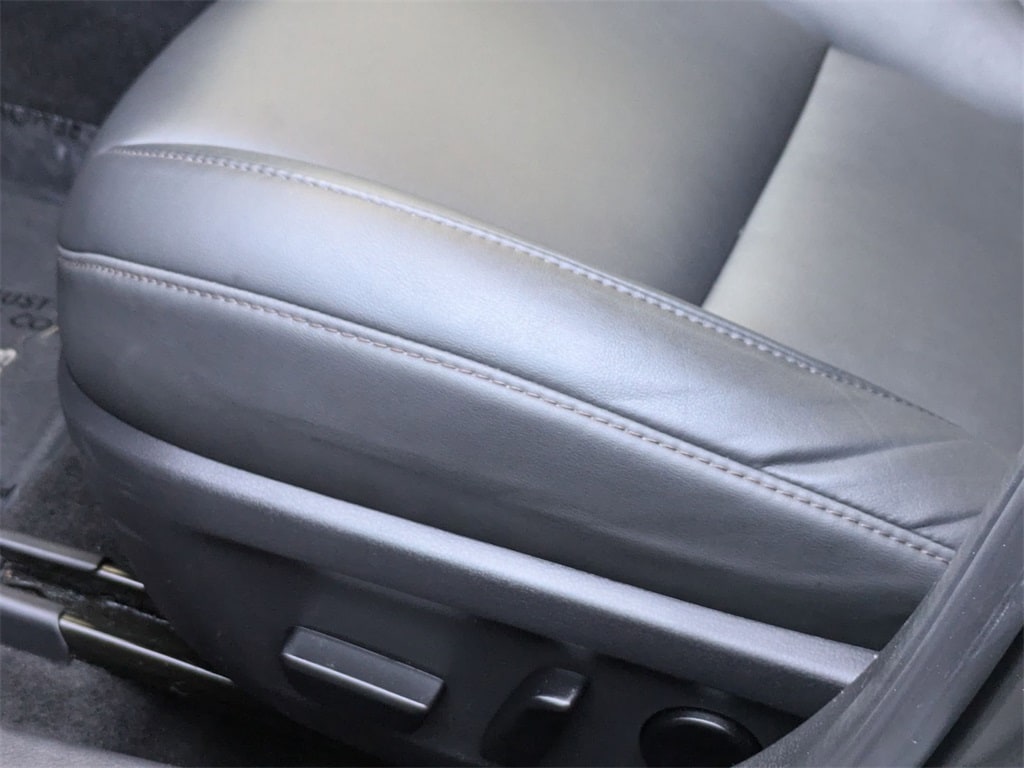 Thumbnail: 2025 Mazda Mazda3 - 15