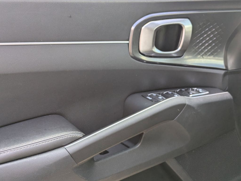 Thumbnail: 2024 Kia Sorento - 11