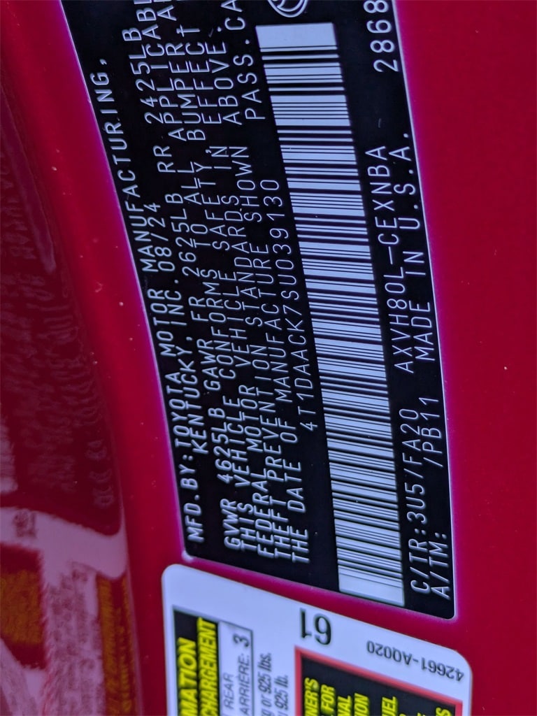 Thumbnail: 2025 Toyota Camry - 36