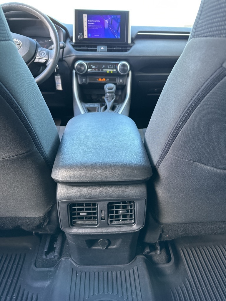 Thumbnail: 2025 Toyota RAV4 - 14