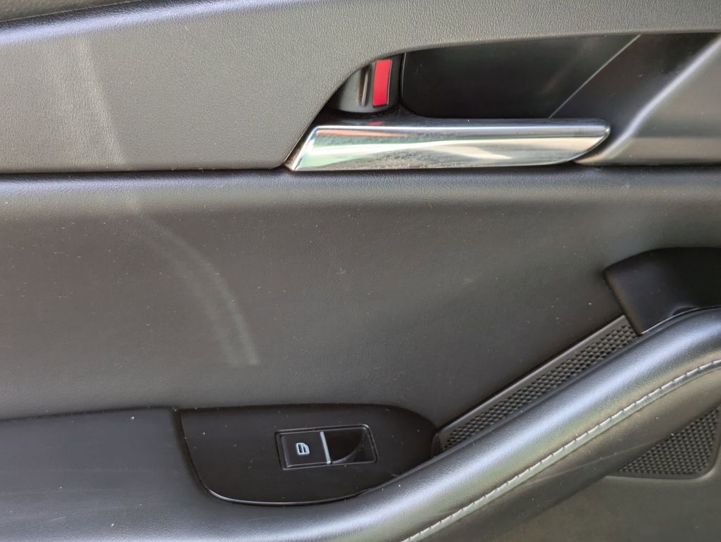 Thumbnail: 2025 Mazda CX-30 - 26