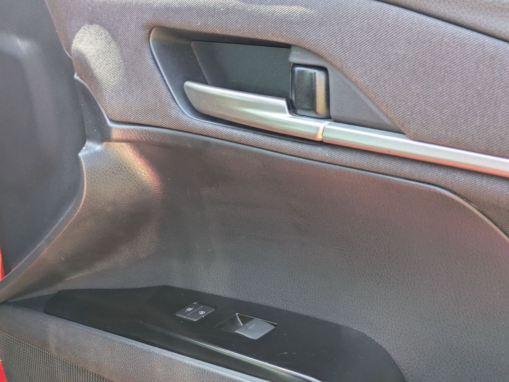 Thumbnail: 2025 Toyota Camry - 34