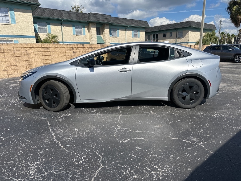 Thumbnail: 2025 Toyota Prius - 8