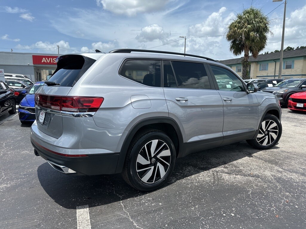 Thumbnail: 2024 Volkswagen Atlas - 5