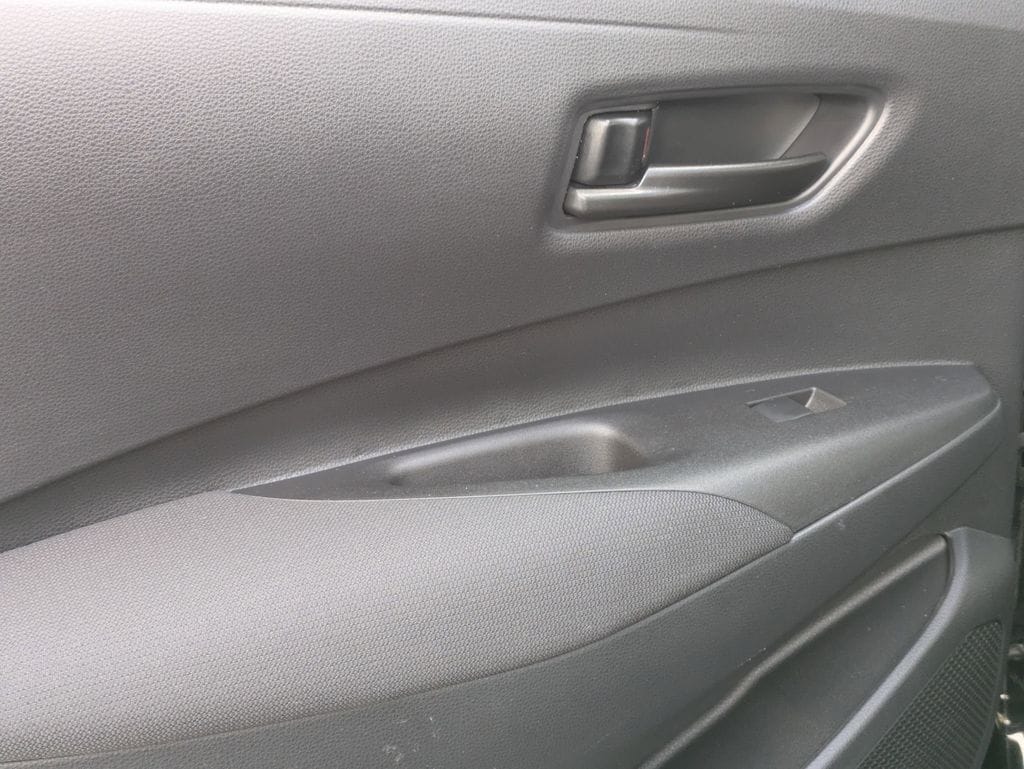 Thumbnail: 2025 Toyota Corolla - 26