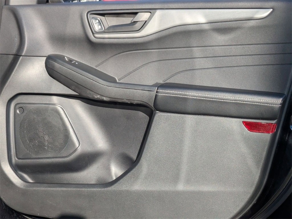 Thumbnail: 2025 Ford Escape - 32